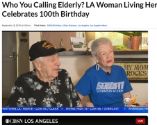 百岁老人同99岁男友庆生 长寿秘诀是减压