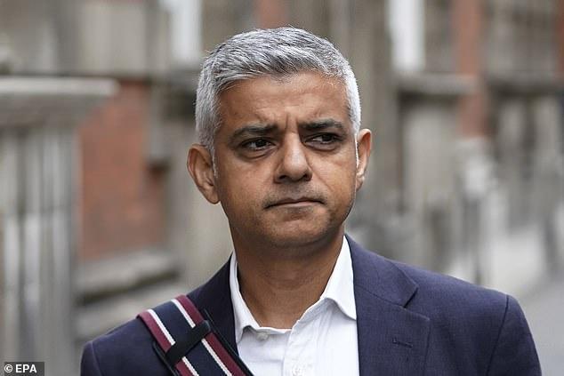伦敦市长炮轰英美领导者为“极右翼”，怒喷特朗普：讲话像法西斯