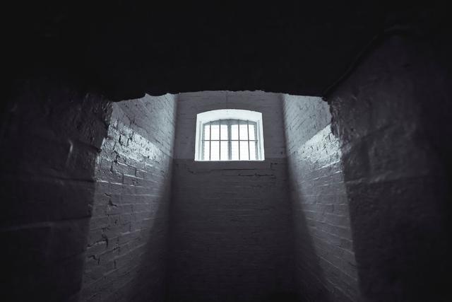 英国监狱搞私营，3年错放202名囚犯，有罪犯意外出狱后连番作案