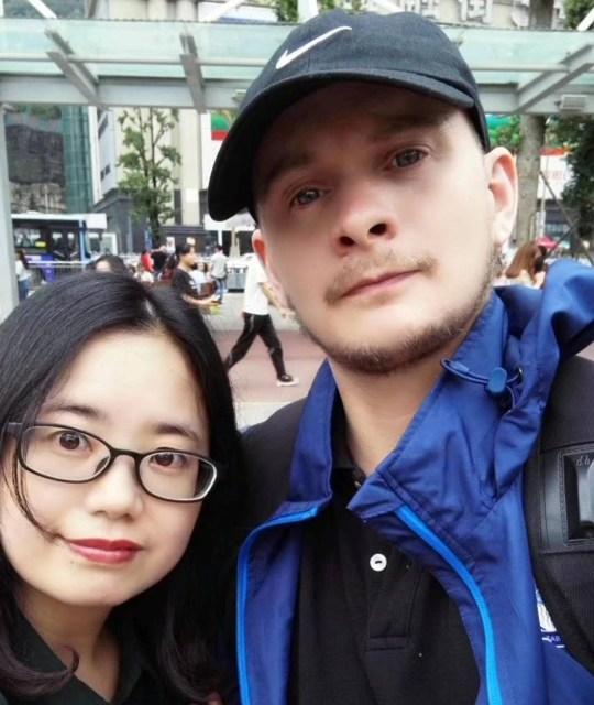 英国男子带中国妻子前往中餐馆就餐，店主以担心感染为由拒绝服务