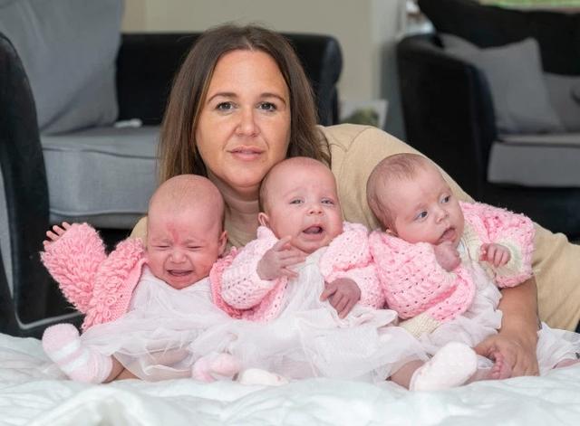 英国女子不孕，医生还建议切除子宫治病，结果回家奇迹生下三胞胎
