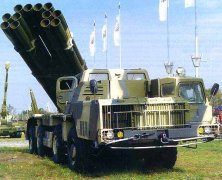 俄罗斯BM-30龙卷风火箭炮