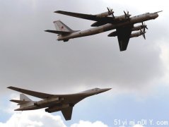 图文：俄计划每年装备1-2架图-160战略轰炸机