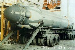 资料：俄RSM-54“轻舟”潜射弹道导弹(组图)