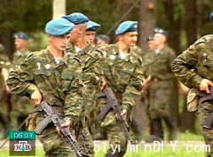 俄空降兵第76师解除2200名职业军人的服役合同