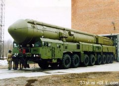 俄将在未来8年中装备69套白杨-M导弹系统(图)