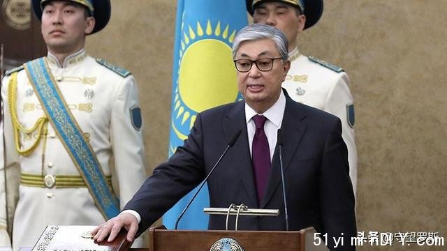 哈萨克斯坦新总统就任第一天,首都就改了名字