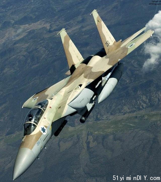 以色列导弹被叙利亚击落，俄罗斯放狠话：俄军为叙伊朗提供了保护