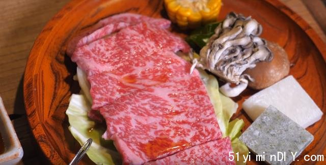 一天病例增幅近3成!此时,俄罗斯收到25.5吨中国援助的抗疫物资
