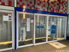 爆疫情 温市中心这药房关了快两周