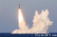 俄军北风之神核潜艇成功试射布拉瓦洲际导弹