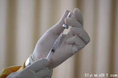 BC省第三针将开打 打AZ疫苗的优先