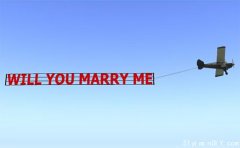 加國小飛機拉橫幅求婚 結果悲劇了