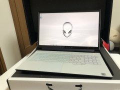 alienware级美品 m17r3  白色