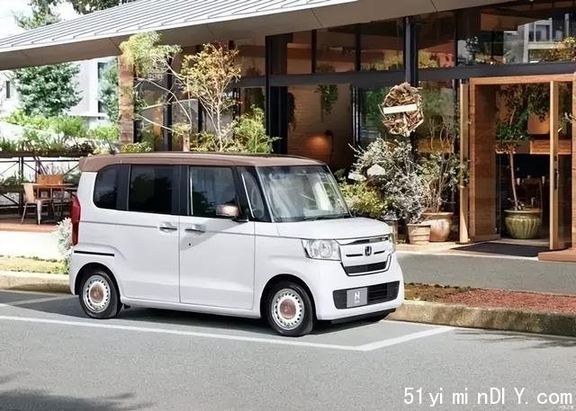 日本人均收入超20万,为什么喜欢开几万块的小车?