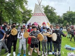 温市校区逾200师生齐击鼓   庆全国原住民日(图)