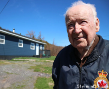 96岁老人极具加拿大特色爱情故事