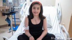 多伦多12岁漂亮女孩接受人工心脏，昏迷16天后奇迹存活