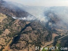 卑诗内陆山火范围扩大  本周天气转凉有雨料有助扑救(图)