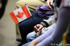 刚刚！加拿大移民部宣布额外送这些人18个月工签！