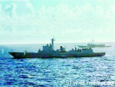 解放军「中华神盾」越海峡中线 台湾海军成功舰紧逼驱离(图)