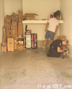 尔湾华人留学生开学第一天 车库遭洗劫一空！