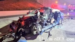 【401公路汽车撼停驶货柜车】汽车司机重伤送院(图)