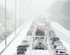 【提提你】400公路介乎7号公路至407公路 今晚只剩1条行车线(图)