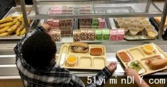 儿童捱饿问题日益严重(图)