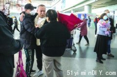 俄乌战不停机票价难回落(图)