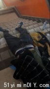 【皇后地铁站成露宿者栖身之所】满地垃圾令乘客难堪(图)