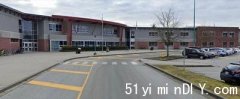 高贵林港一中学收威胁电话   一度锁校(图)
