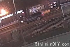 【餐馆外争执】受害人被恶爷开车撞至重伤(图)