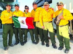 逾百名墨西哥消防员抵达协助灭火(图)