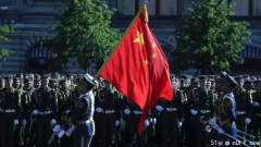 中国军方罕见组团访问英国与法国 称战略磋商