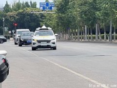 实探北京无人驾驶出租车：平稳得像老司机开的