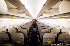 澳洲机长揭秘：晕机旅客宜选飞机前排座位，减轻不适感