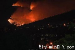 基隆那山火最新进展 火势已减弱 500名消防员仍在参与扑救(图)