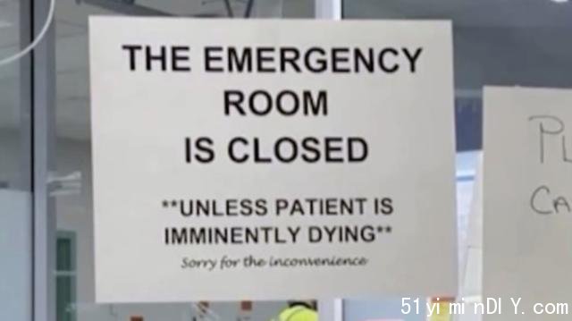 An investigation has been launched into why a "closed" sign was posted on the door of a hospital emergency department in Williams Lake, B.C., this week. (Submitted)