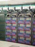 美国新超算每秒或进行200亿亿次运算 用途广泛